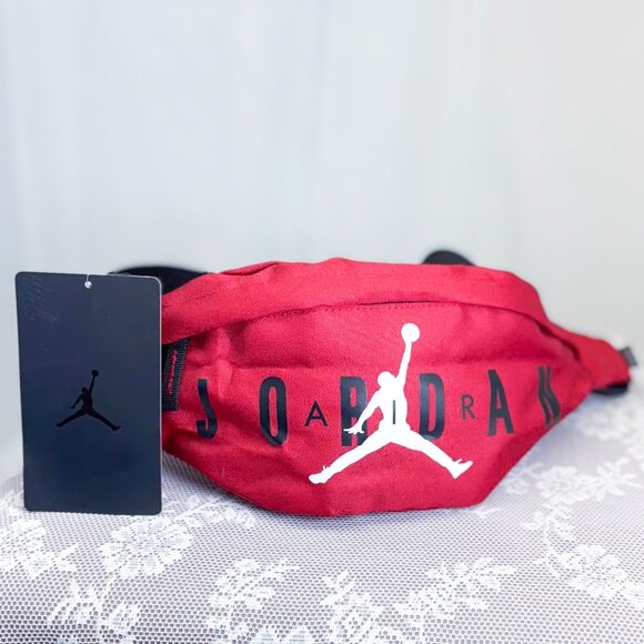 NWT Jordan Air Jordan Crossbody Belt Bag - Picture 3 of 13